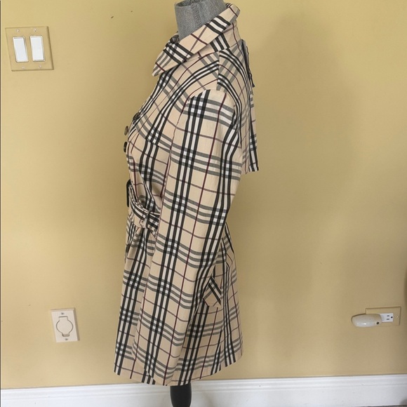 Burberry Black and Cream Plaid Trench Coat - Picture 3 of 10